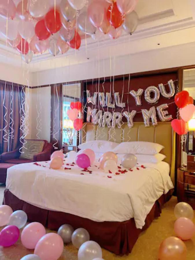 Deluxe Seaview Suite Twin Bed By The Only Bnb Tanjung Tokong Exterior foto